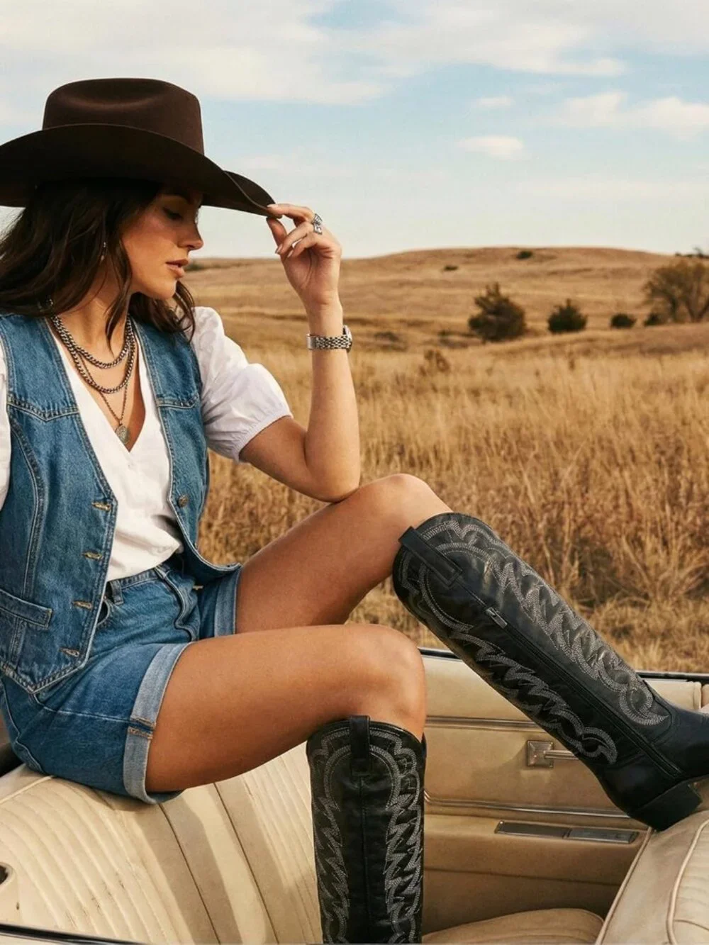 Women's Black Cowboy Knee High Boots Pointed Wide Calf Chunky Heel Cowgirl